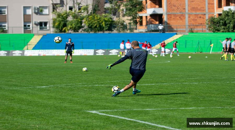 勇攀高峰，无所畏惧！